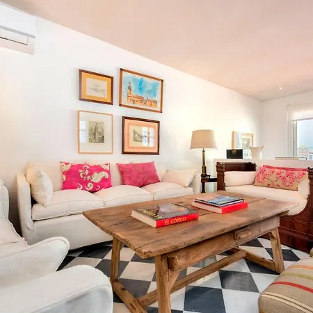 Genteel Casa Alcazar Holiday home *